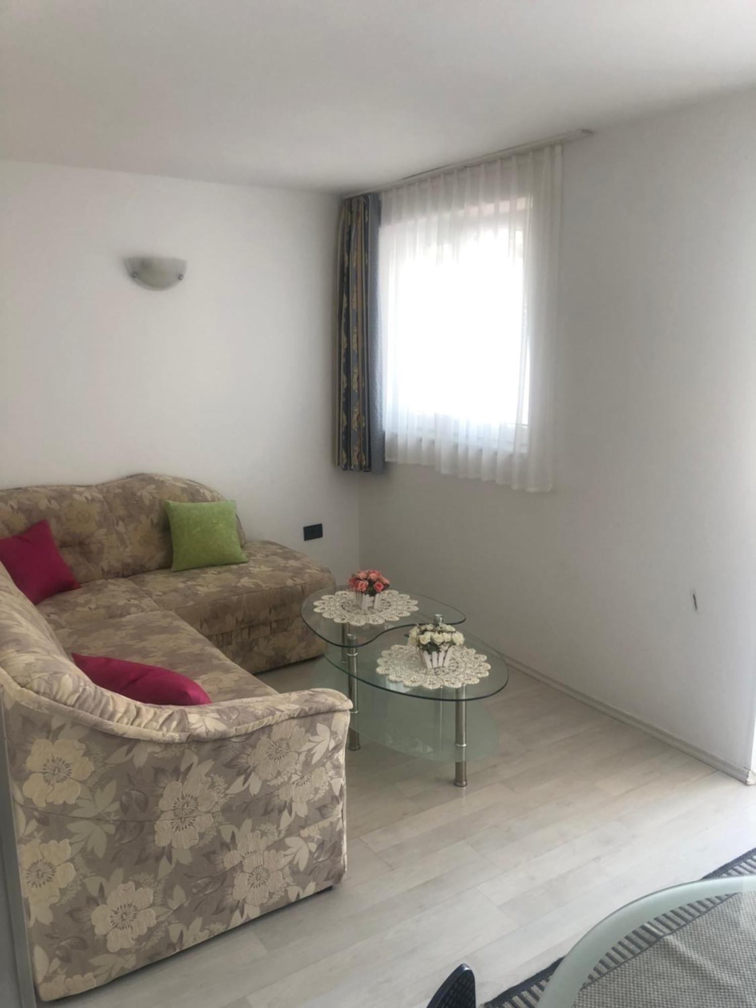 Apartments Villa Ana 察夫塔特 外观 照片